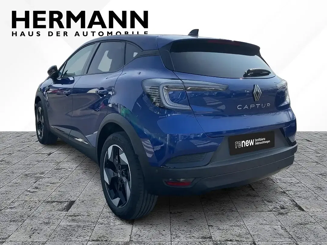 Renault Captur - Thumbnail 3