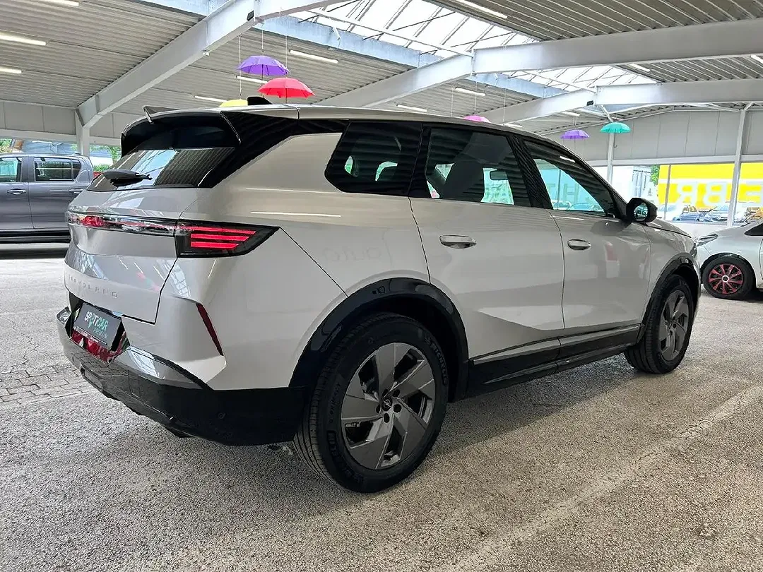 Opel Grandland - Thumbnail 5