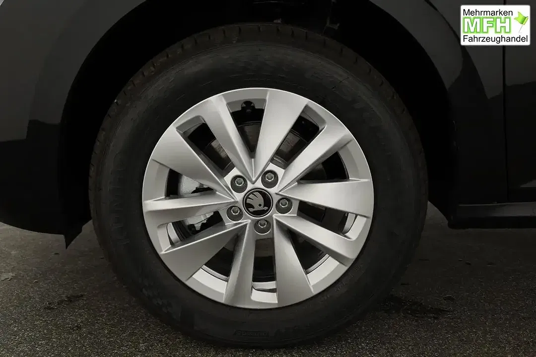 Skoda Kamiq - Thumbnail 14