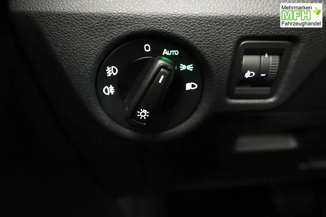 Skoda Kamiq - Thumbnail 7