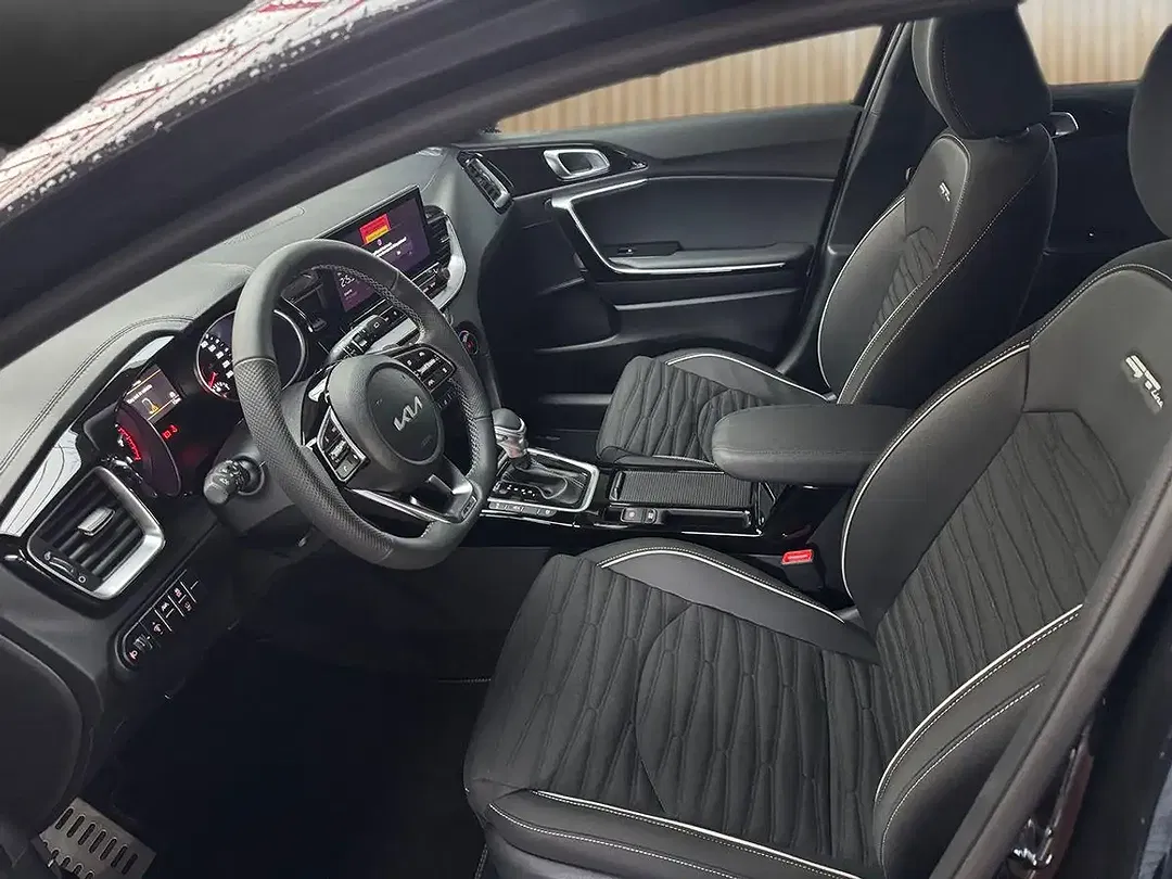 Kia Ceed SW / cee'd SW - Thumbnail 8