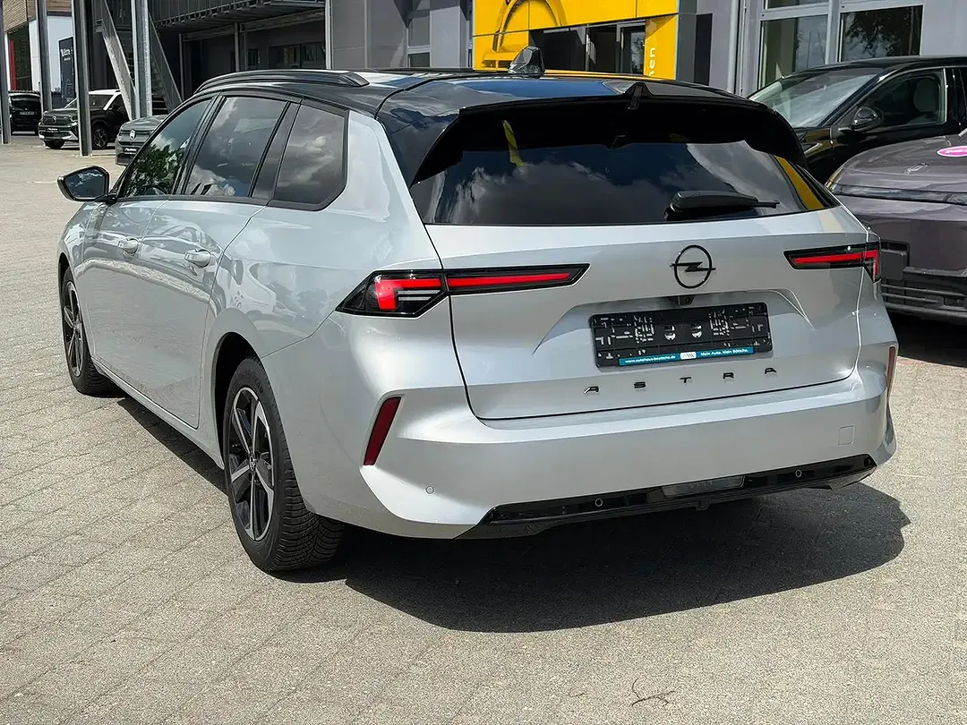 Opel Astra - Thumbnail 3