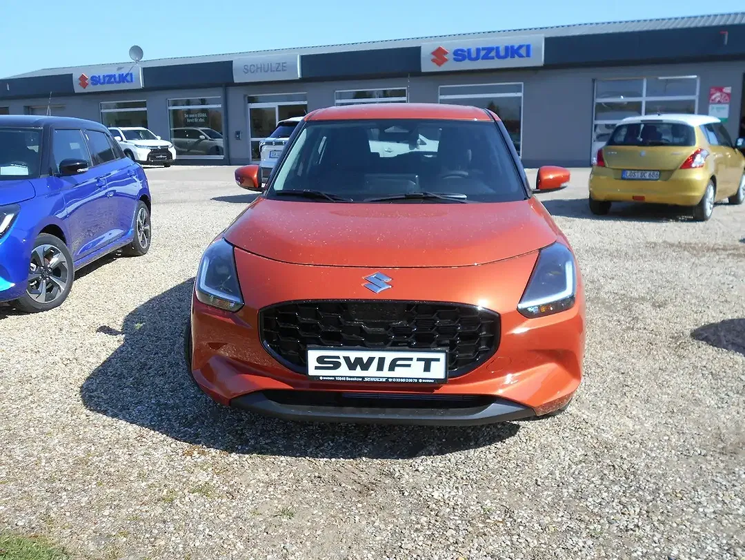 Suzuki Swift - Thumbnail 2