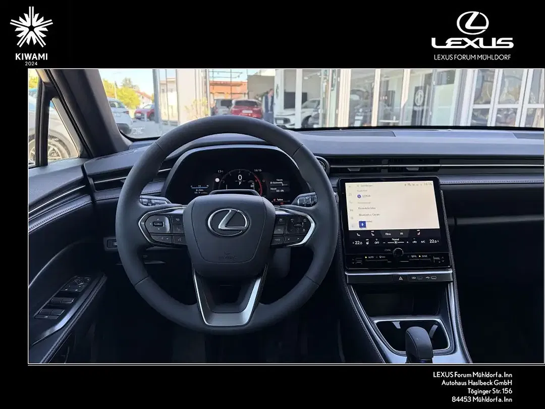 Lexus LBX - Thumbnail 11