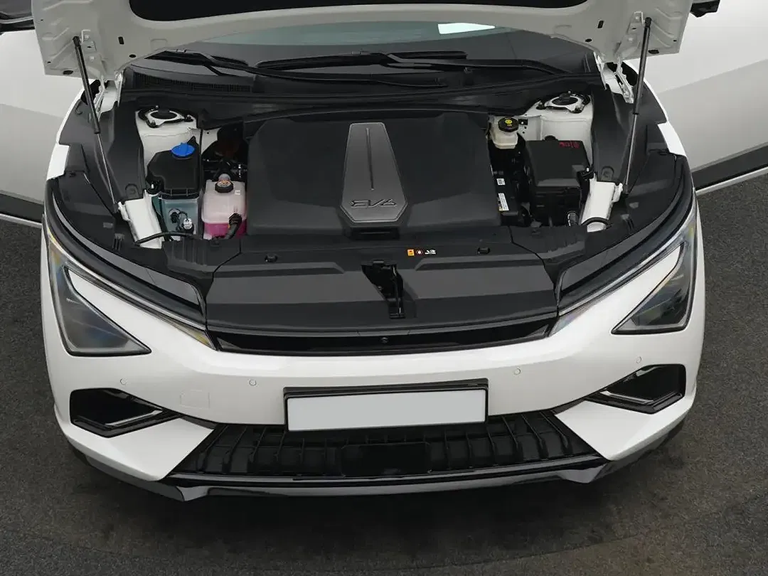 Kia EV6 - Thumbnail 5