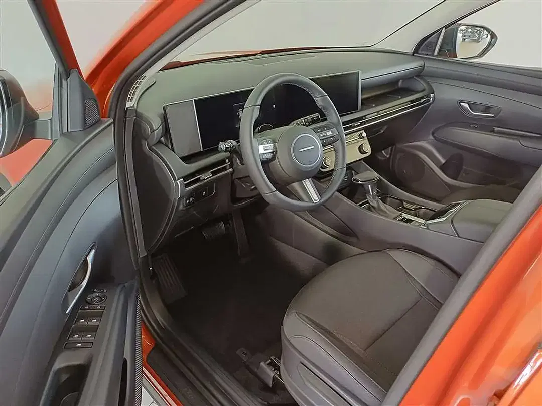 Hyundai TUCSON - Thumbnail 10