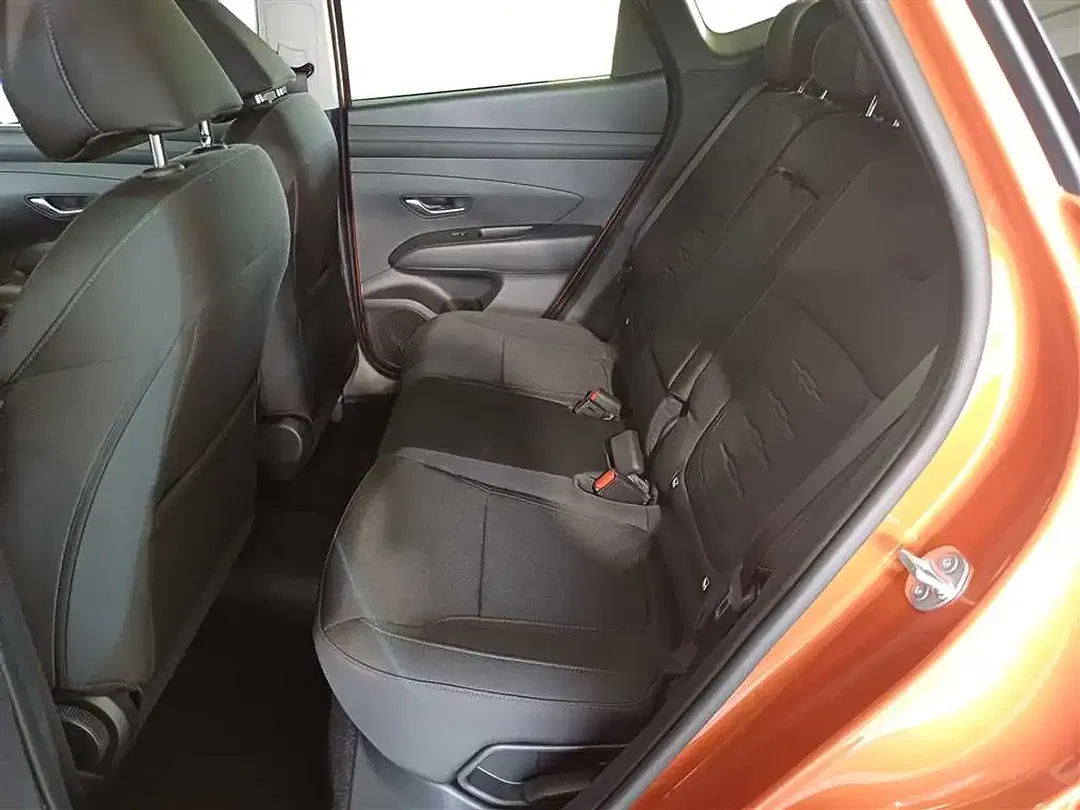 Hyundai TUCSON - Thumbnail 3
