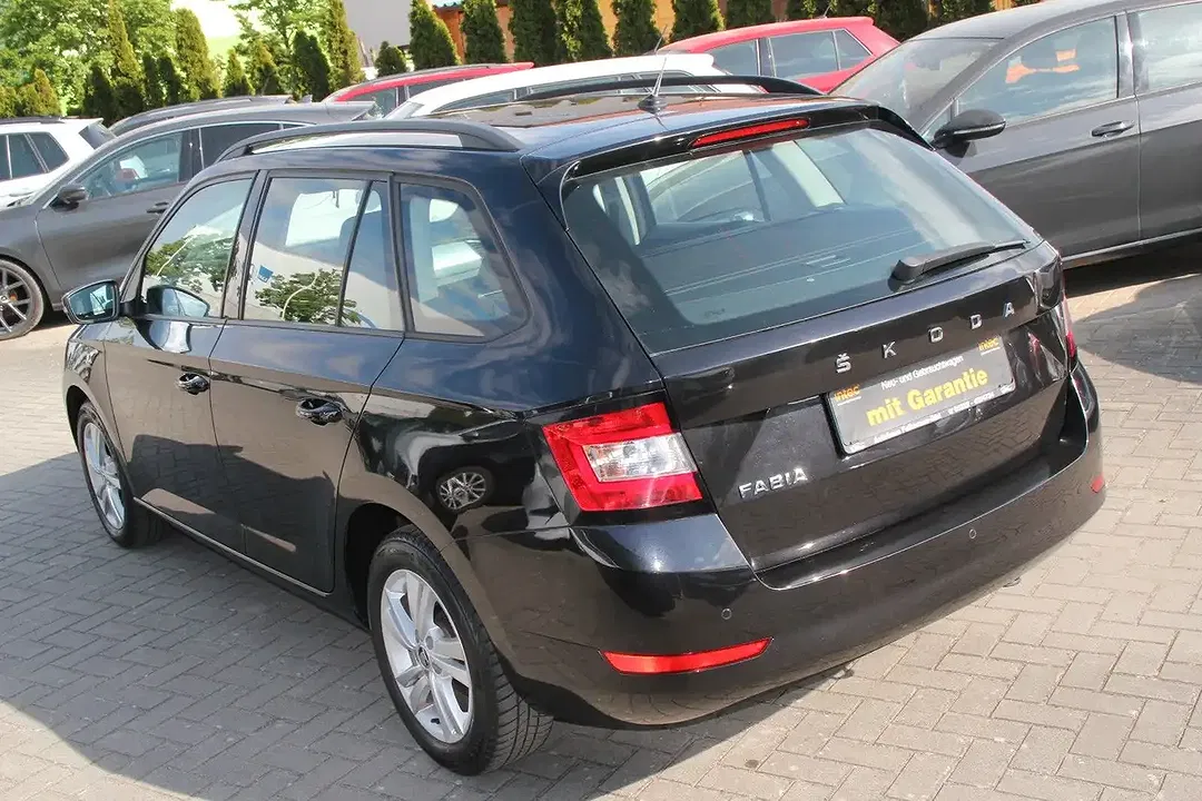 Skoda Fabia - Thumbnail 11