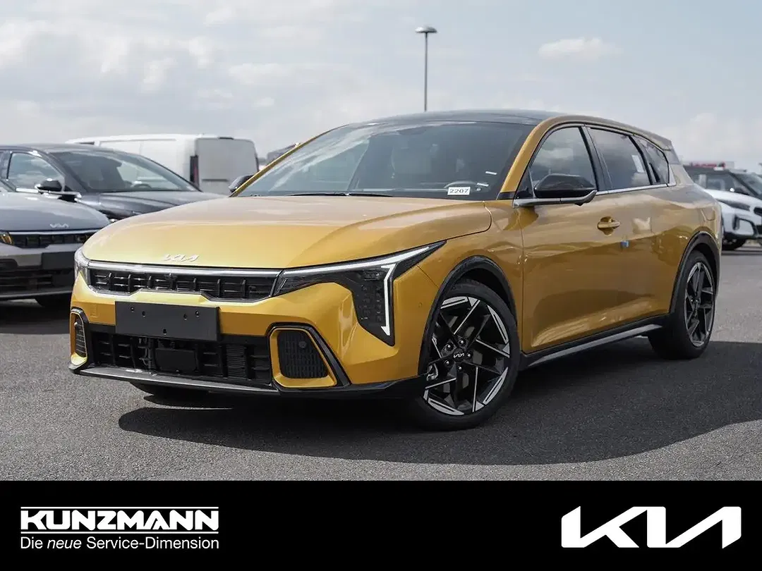 Kia K4 - Thumbnail 1