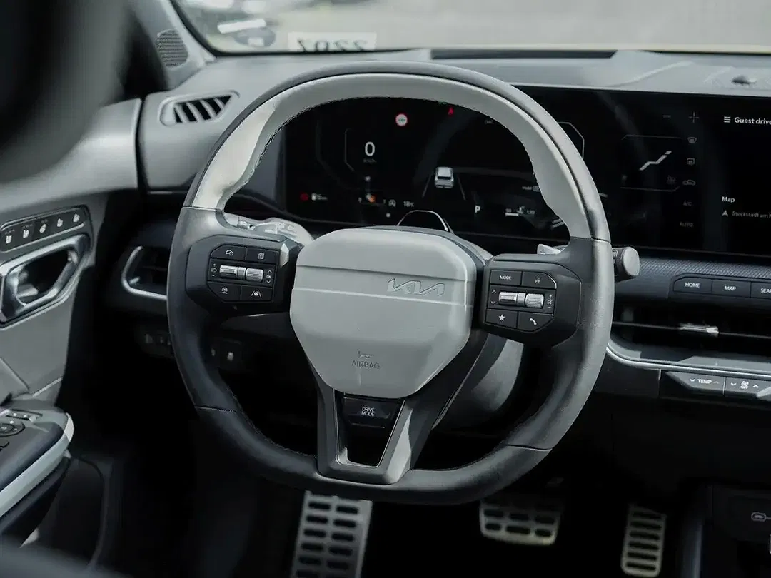 Kia K4 - Thumbnail 8