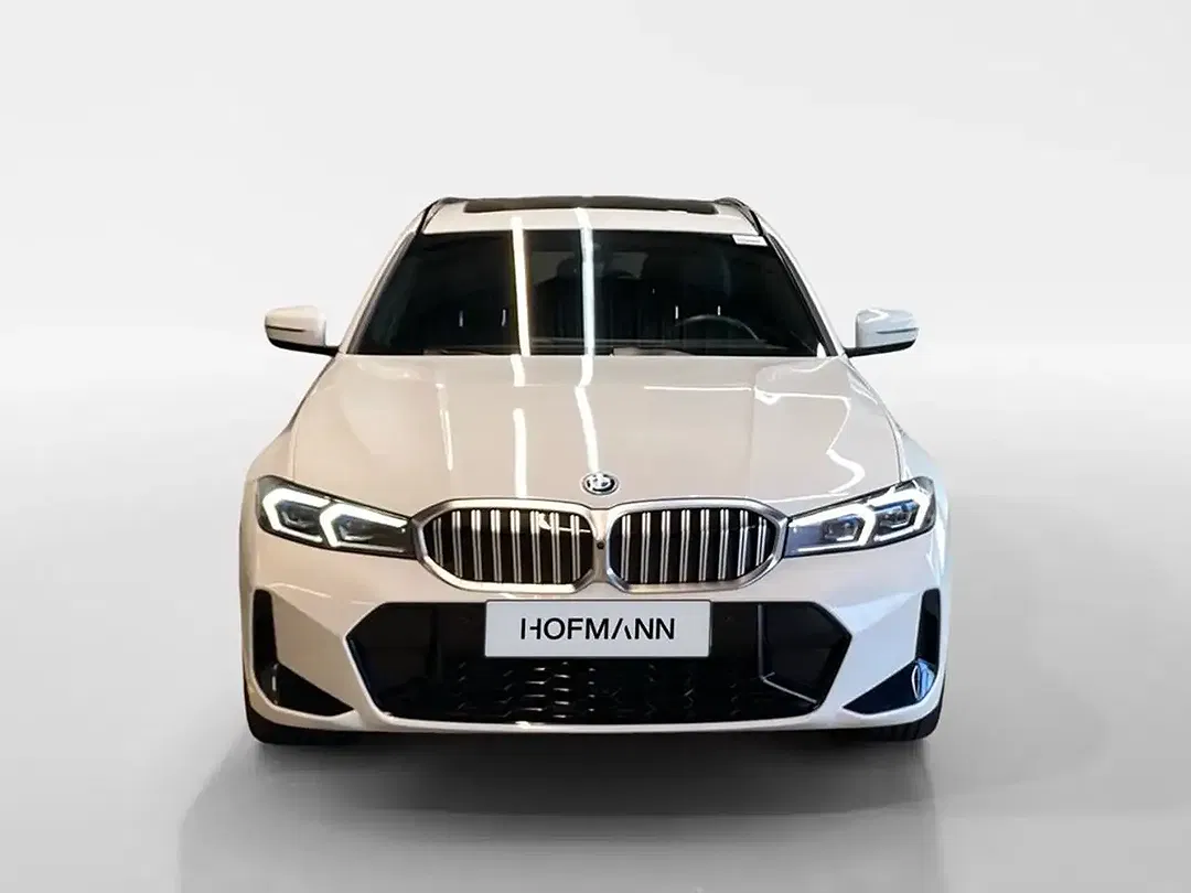 BMW 330 - Thumbnail 2