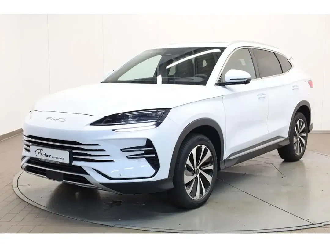 BYD Seal U - Thumbnail 1