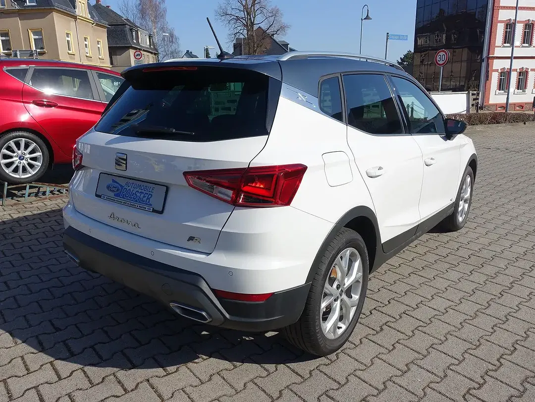 SEAT Arona - Thumbnail 5