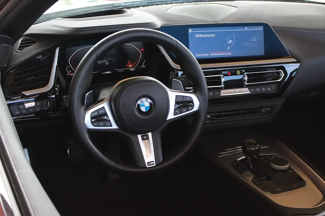 BMW Z4 - Thumbnail 13