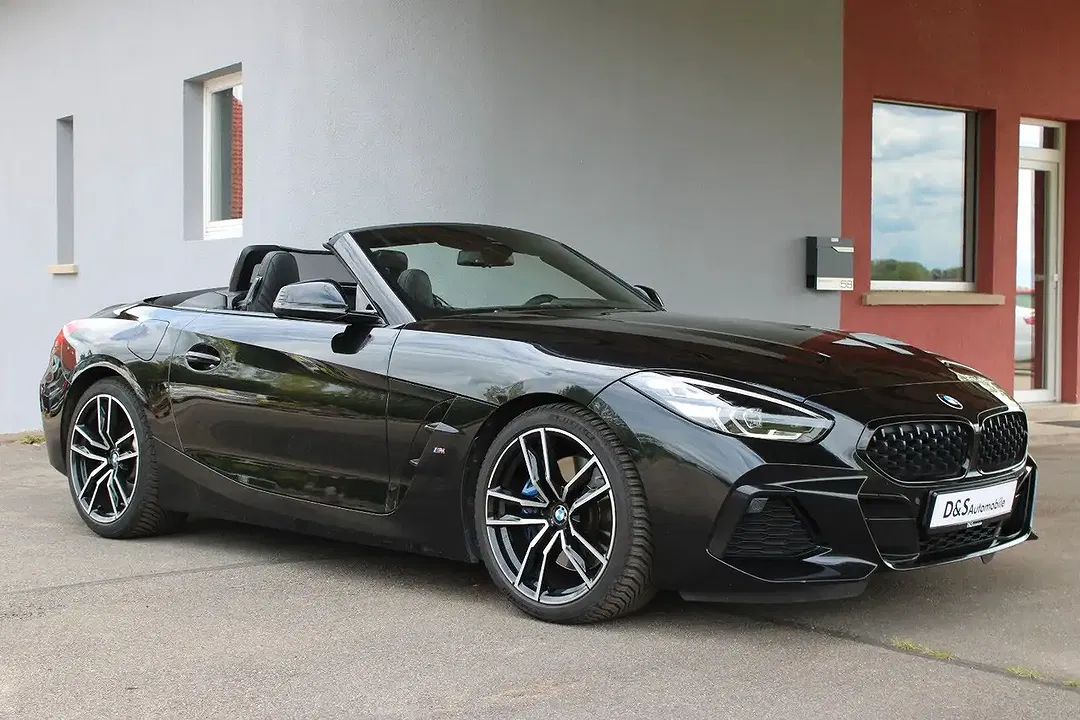 BMW Z4 - Thumbnail 4