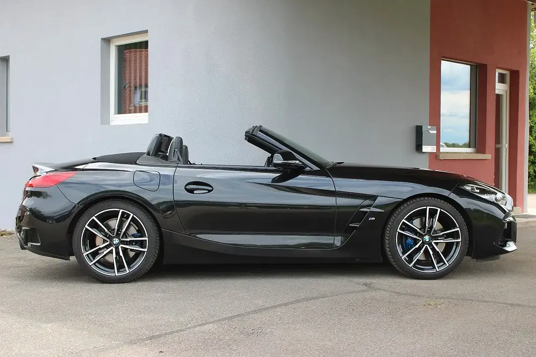 BMW Z4 - Thumbnail 5