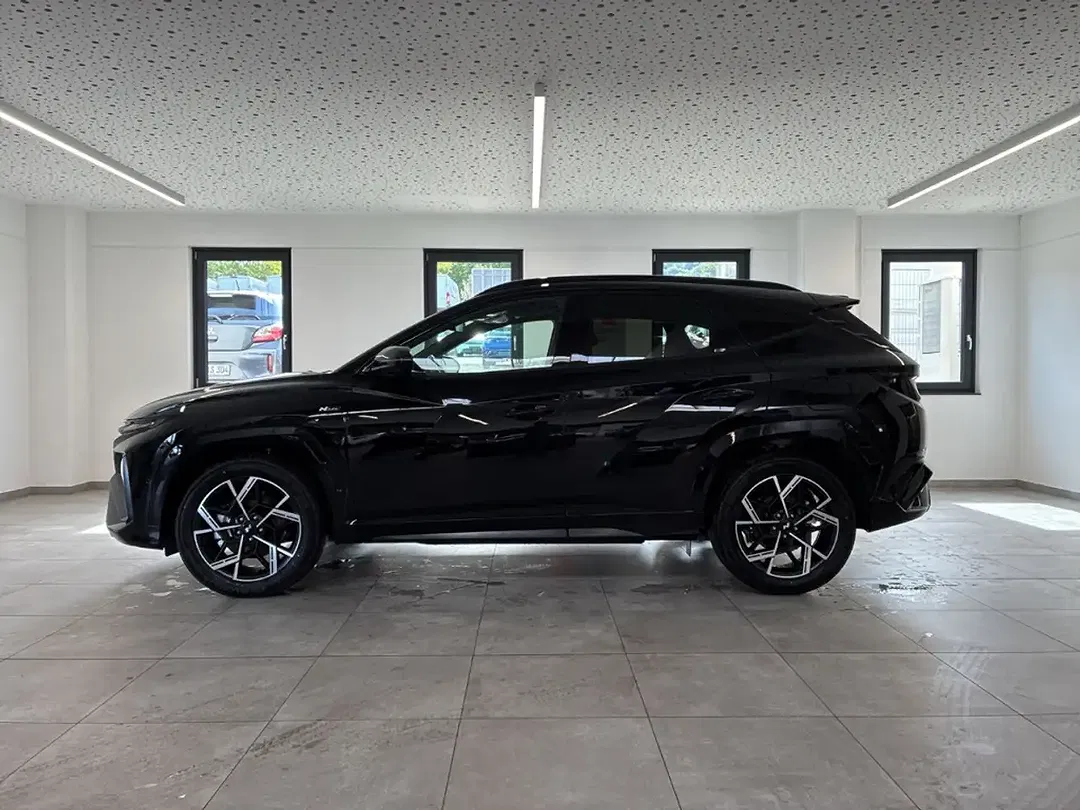 Hyundai TUCSON - Thumbnail 2