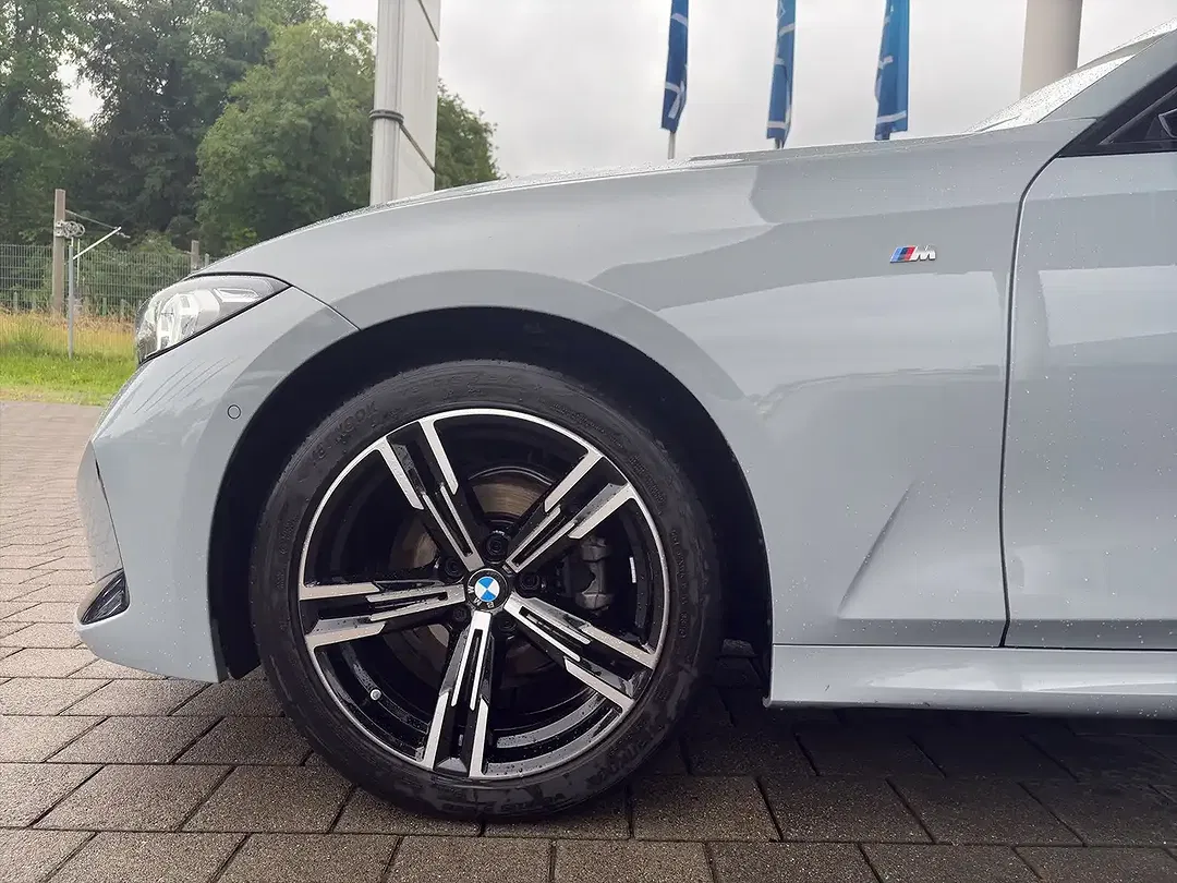 BMW 318 - Thumbnail 3