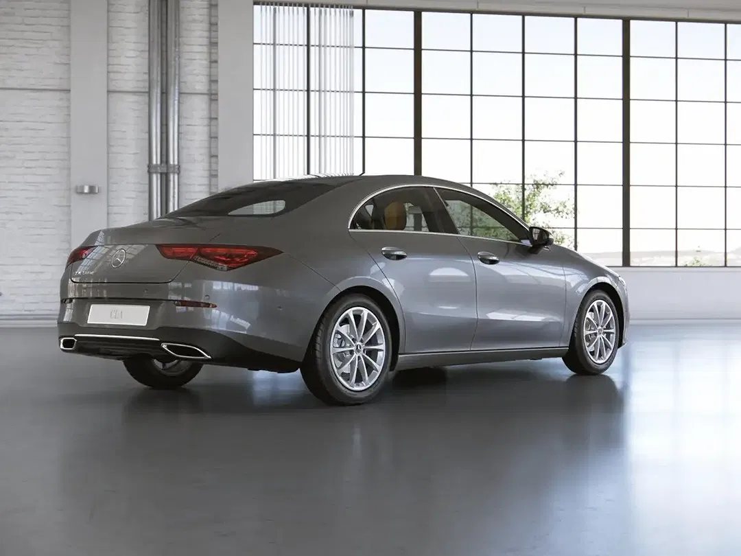 Mercedes-Benz CLA 180 - Thumbnail 3