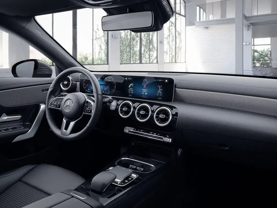 Mercedes-Benz CLA 180 - Thumbnail 8
