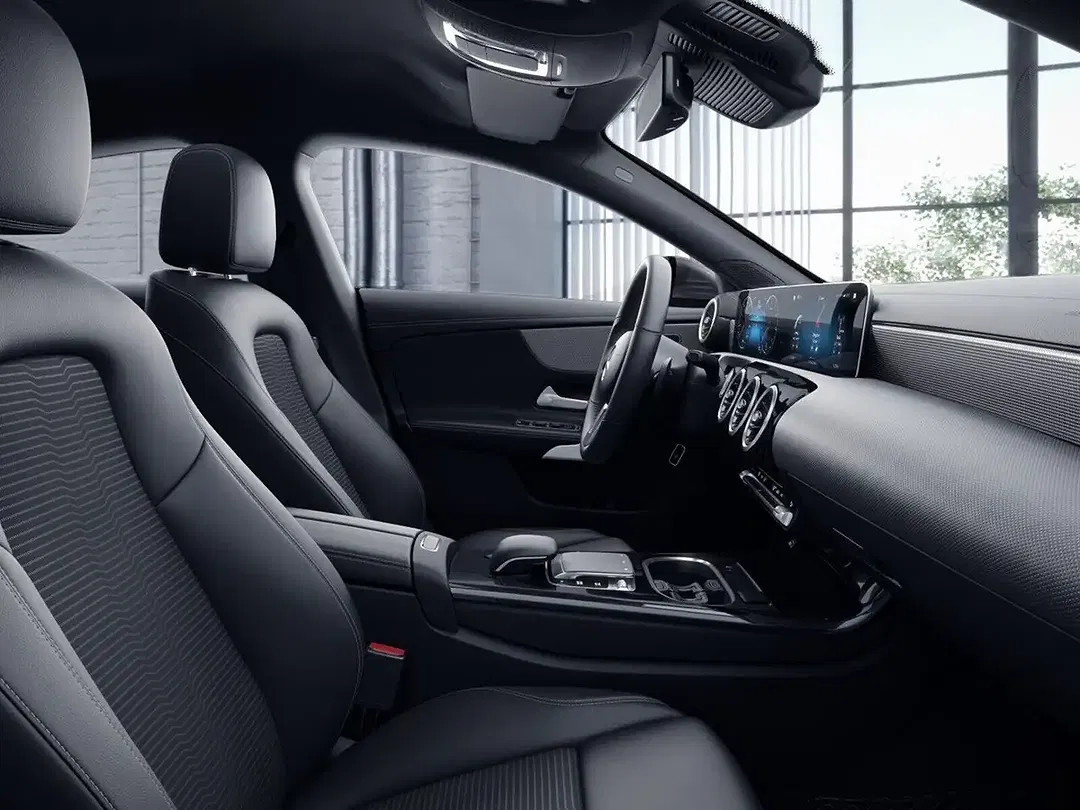 Mercedes-Benz CLA 180 - Thumbnail 9
