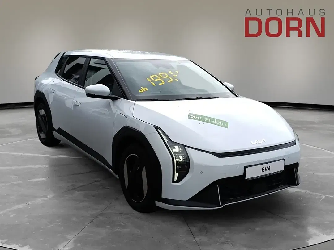 Kia EV4 - Thumbnail 4