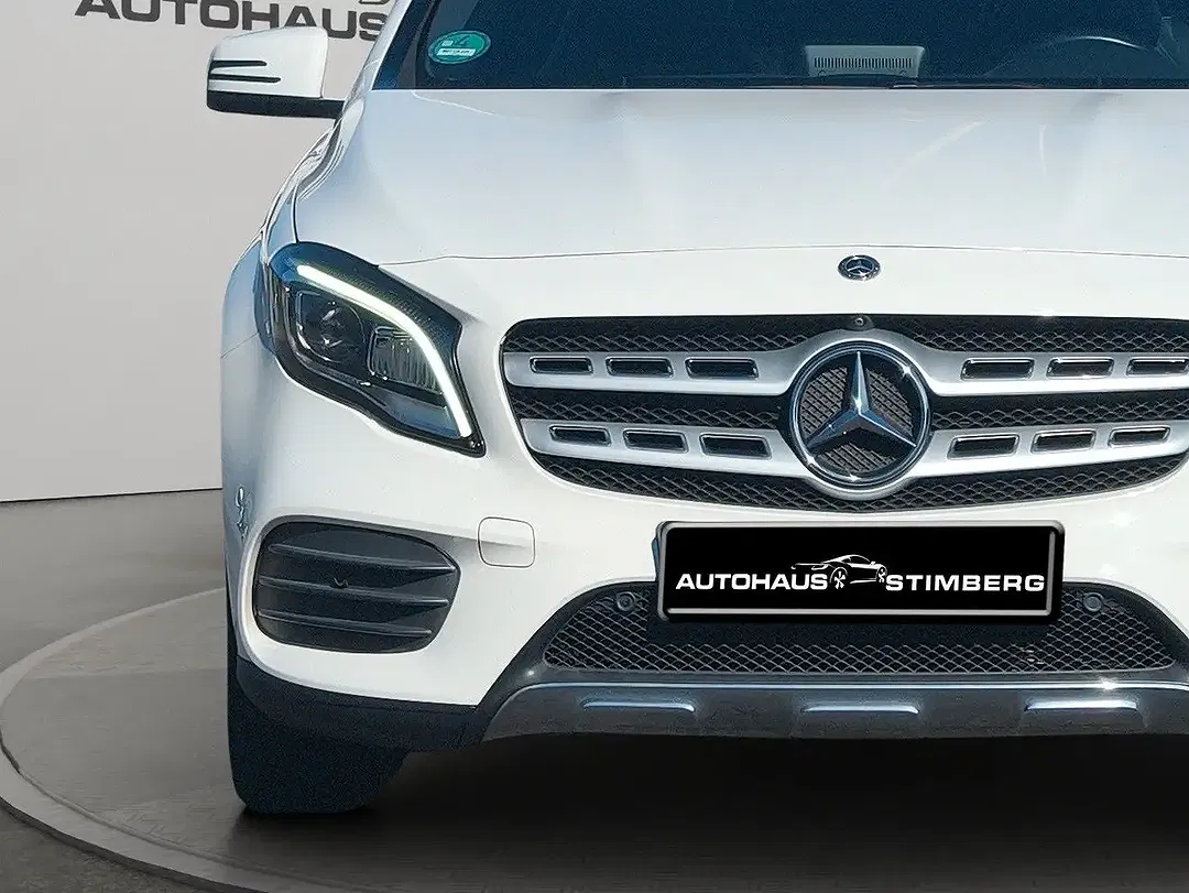Mercedes-Benz GLA 180 - Thumbnail 5