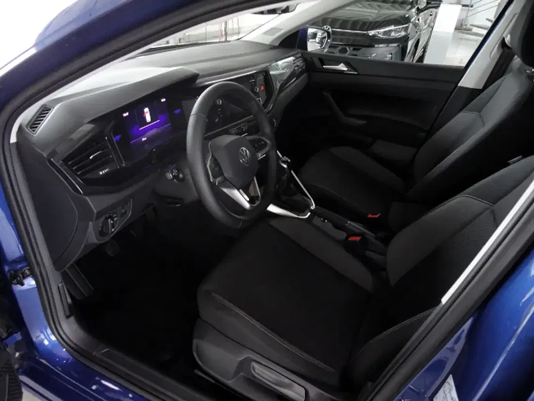 Volkswagen Polo - Thumbnail 4