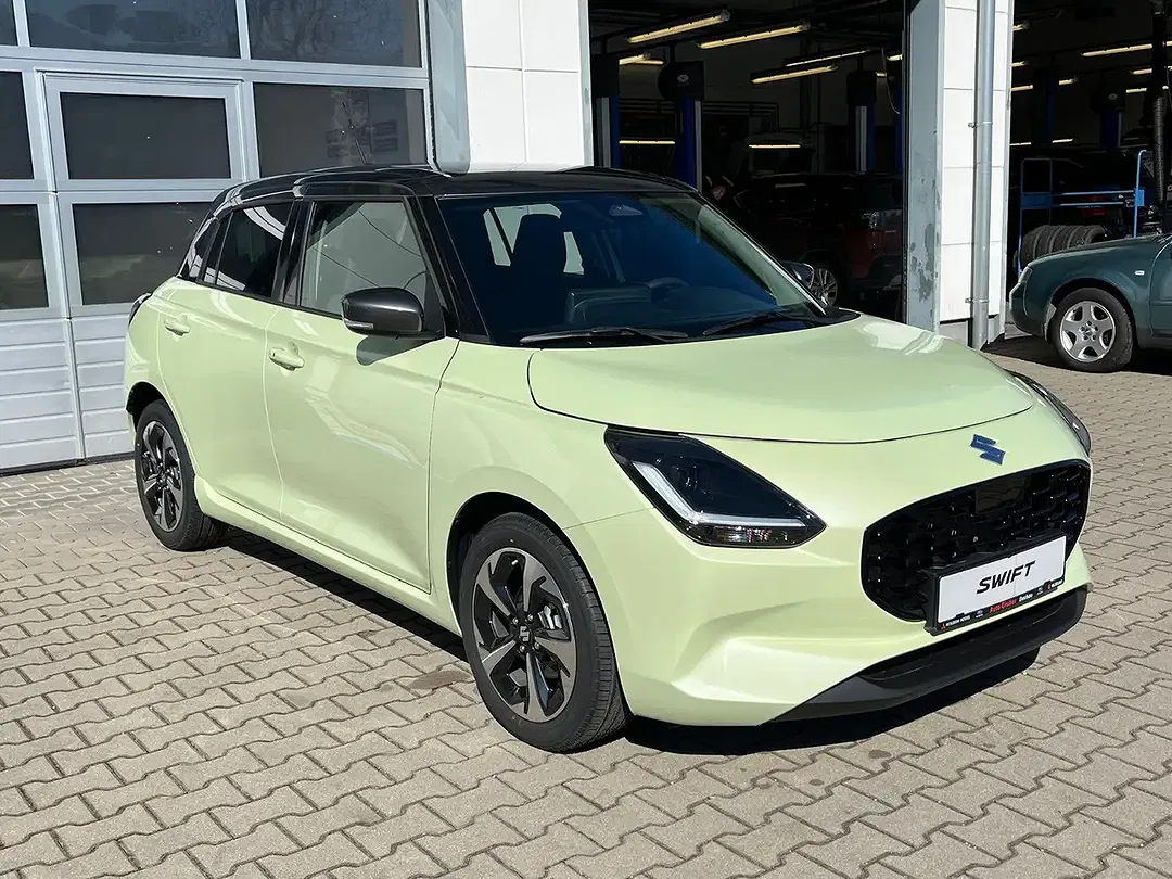 Suzuki Swift - Thumbnail 2
