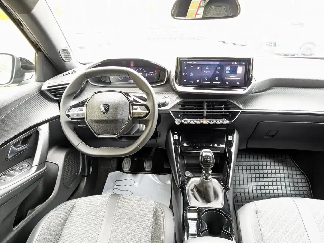 Peugeot 2008 - Thumbnail 9