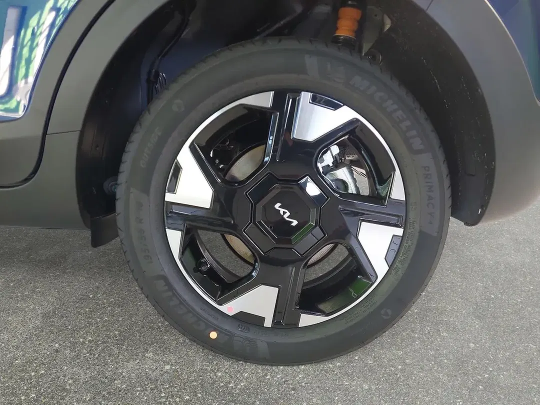 Kia Stonic - Thumbnail 6