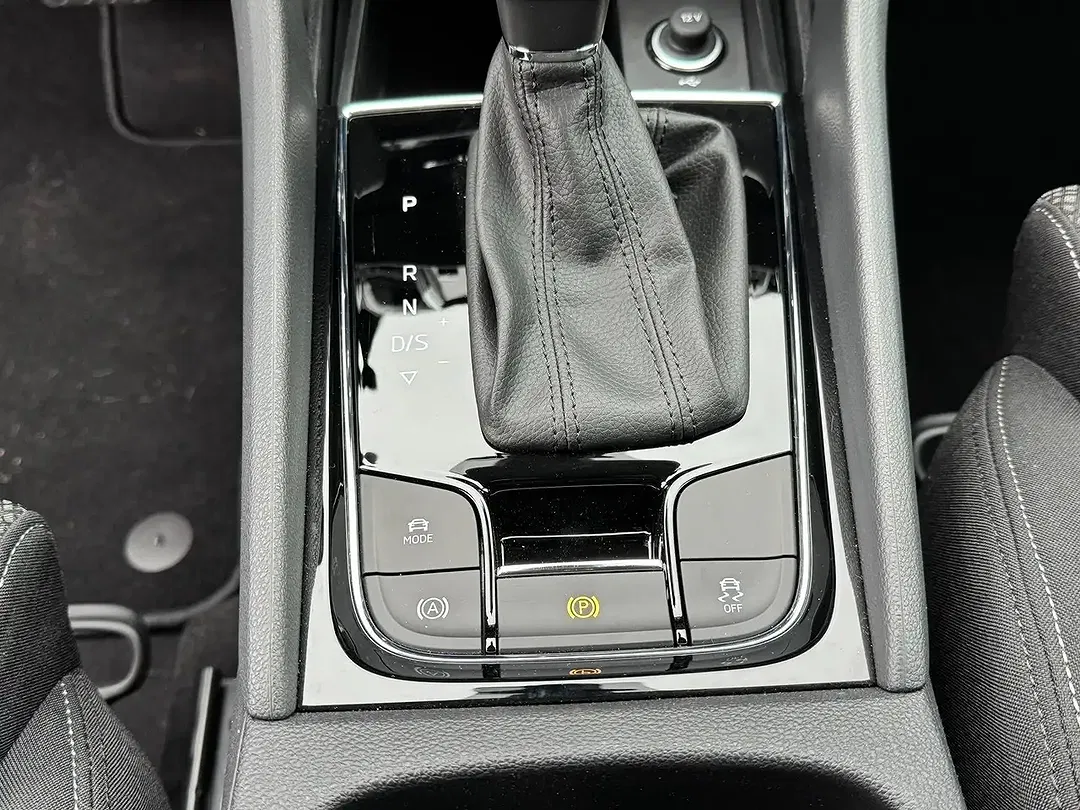 Skoda Karoq - Thumbnail 15