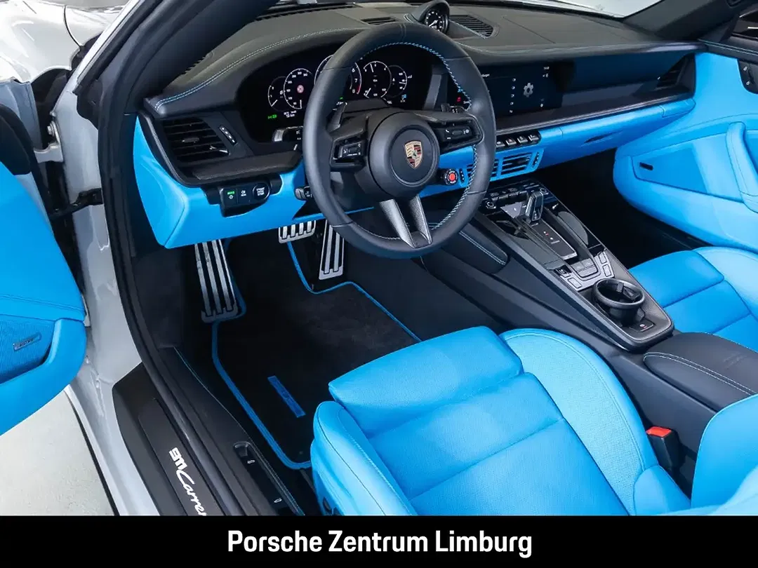 Porsche 992 - Thumbnail 11