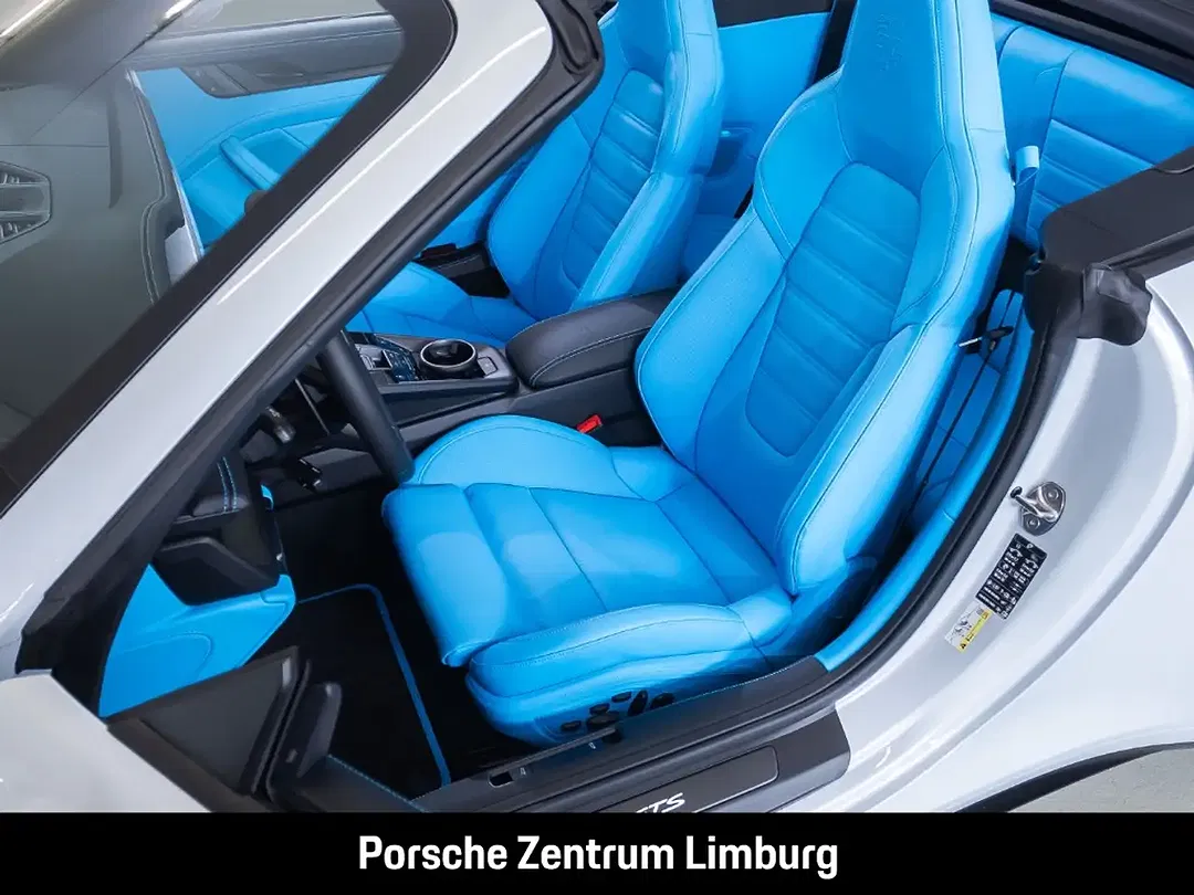 Porsche 992 - Thumbnail 12
