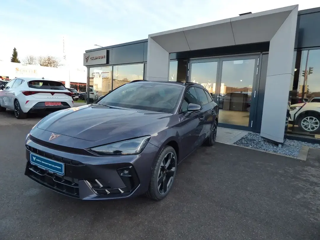 CUPRA Leon - Thumbnail 1