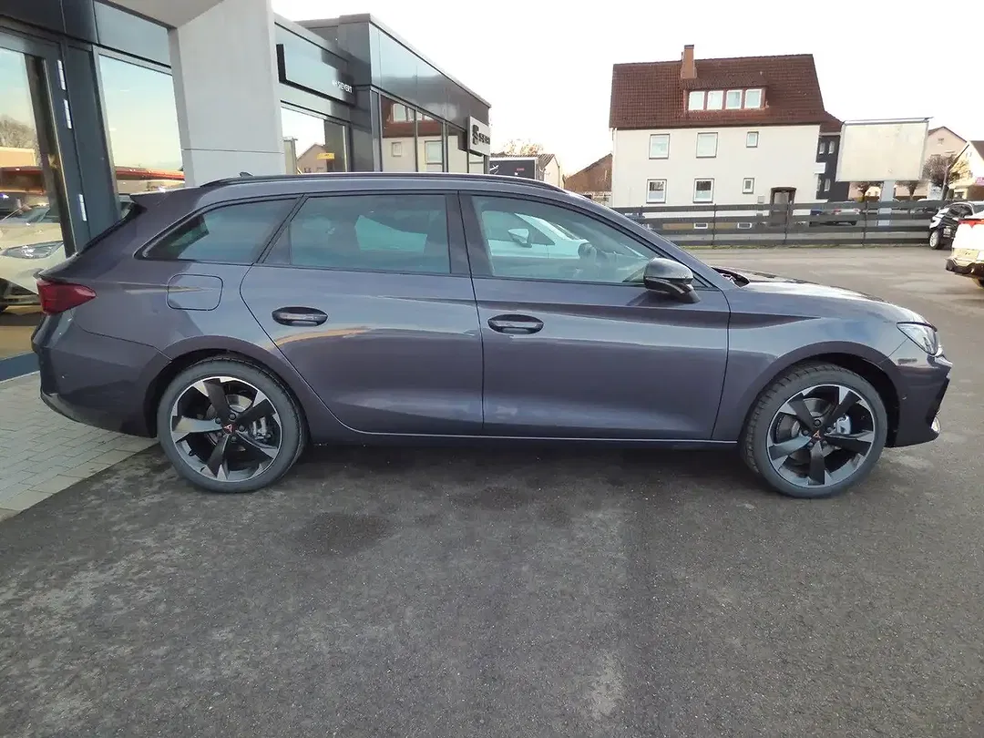 CUPRA Leon - Thumbnail 13