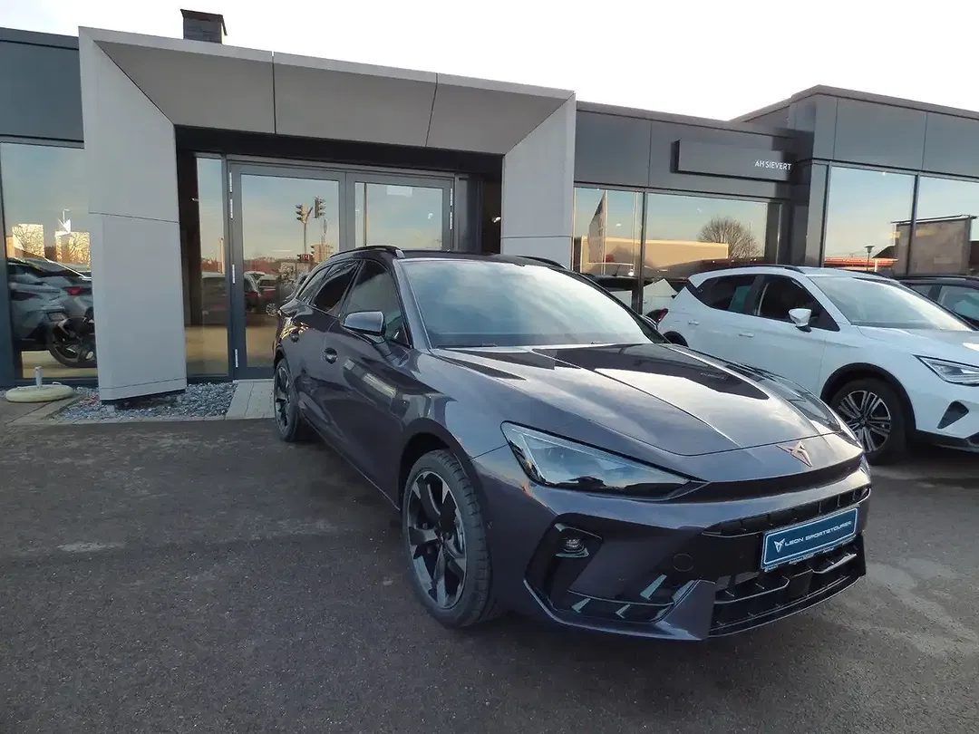 CUPRA Leon - Thumbnail 3
