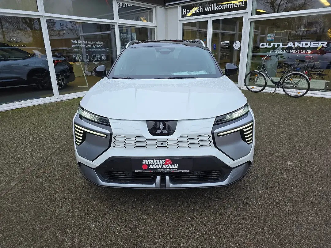 Mitsubishi Eclipse Cross - Thumbnail 2