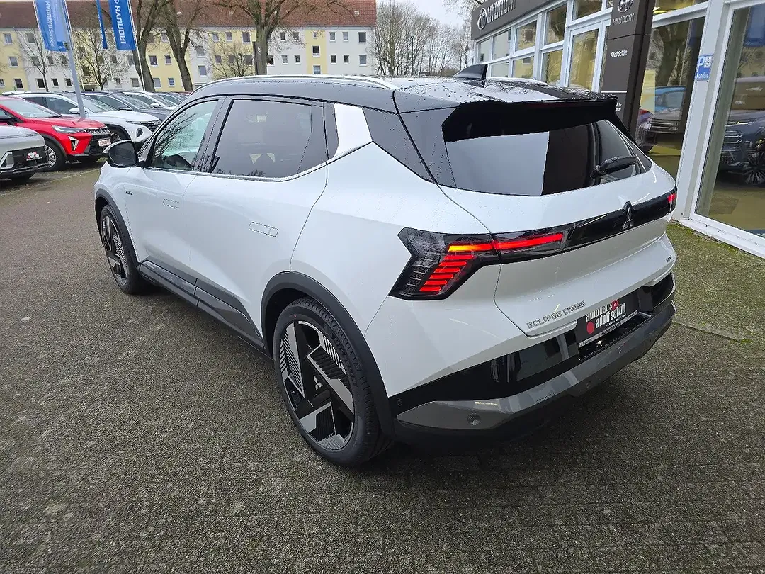 Mitsubishi Eclipse Cross - Thumbnail 6