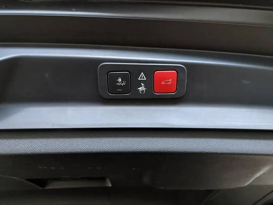 Peugeot 5008 - Thumbnail 13
