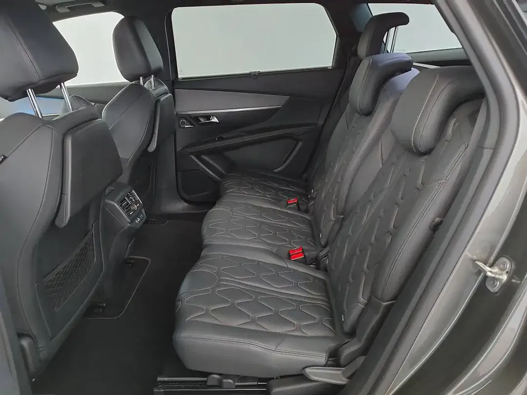 Peugeot 5008 - Thumbnail 8