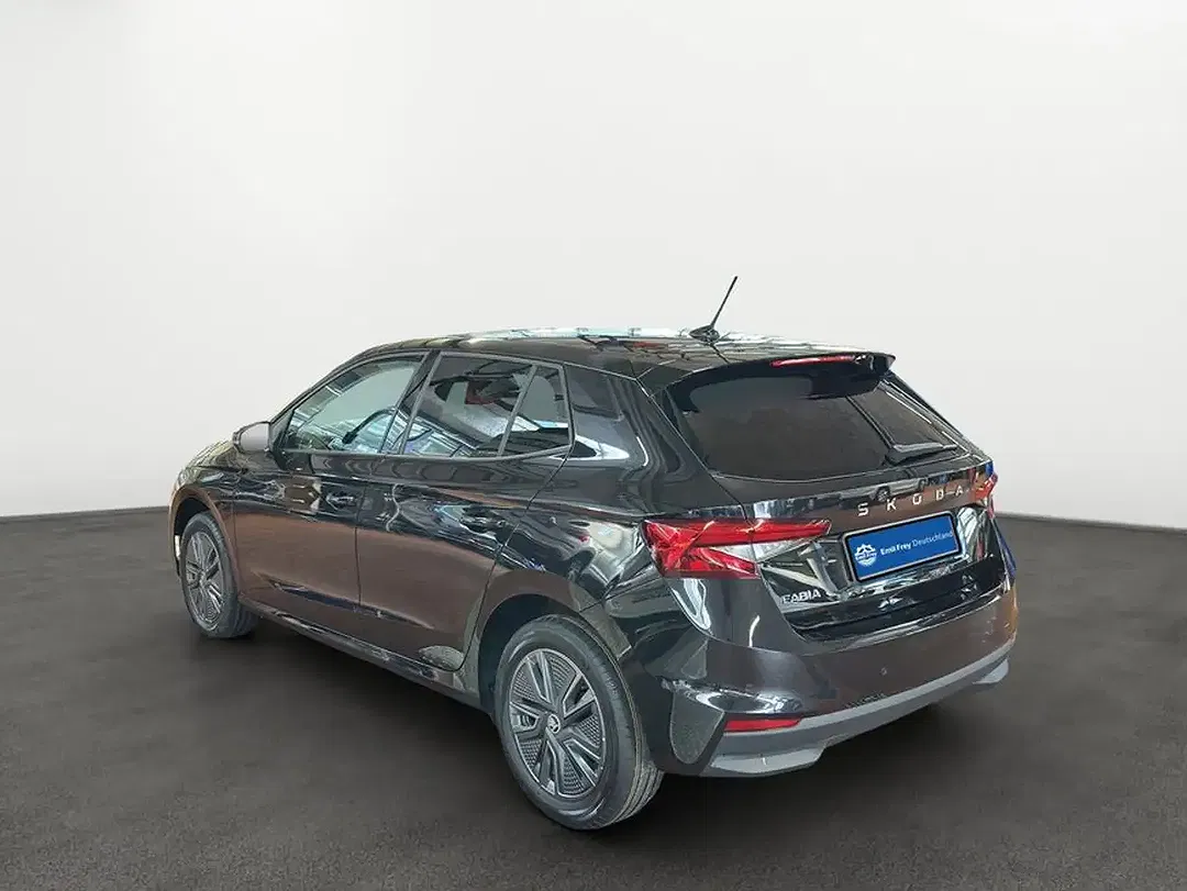 Skoda Fabia - Thumbnail 3