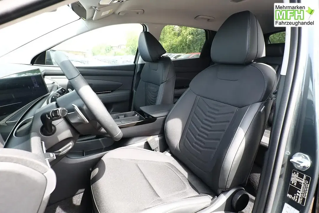 Hyundai TUCSON - Thumbnail 5