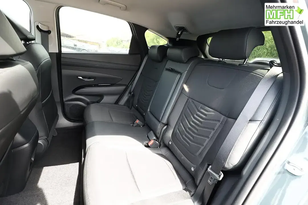Hyundai TUCSON - Thumbnail 9