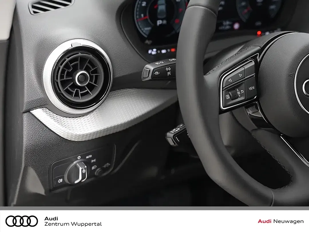 Audi Q2 - Thumbnail 10