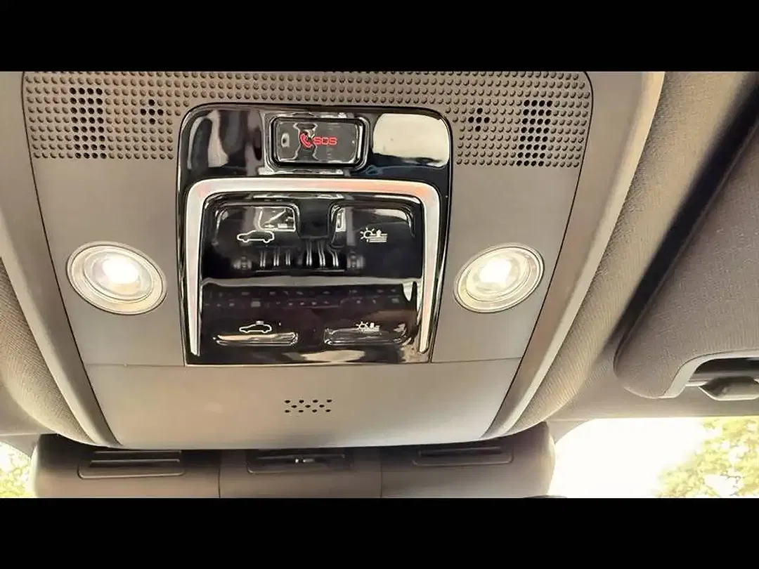 BYD Atto 3 - Thumbnail 11