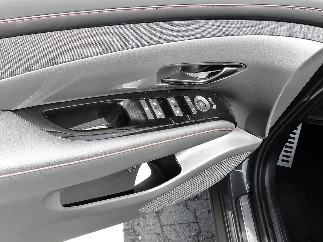 Hyundai TUCSON - Thumbnail 14