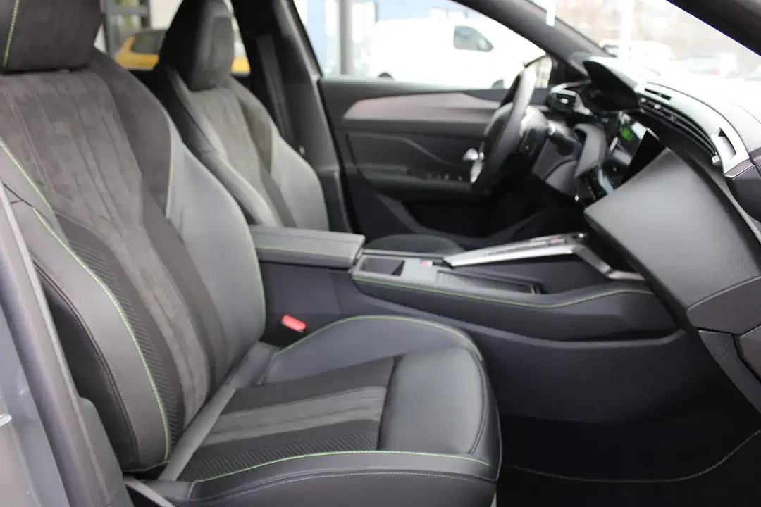 Peugeot 308 - Thumbnail 7