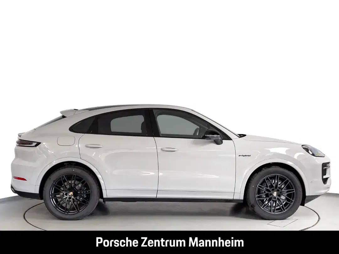 Porsche Cayenne - Thumbnail 10