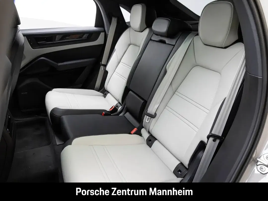 Porsche Cayenne - Thumbnail 14